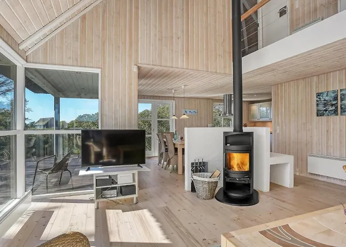 Laerkestien سكاغن